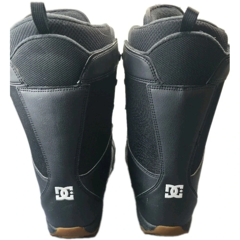 DC Phase Womens Snowboard Boots Model#302802 - Size 9W  (2011 Model)